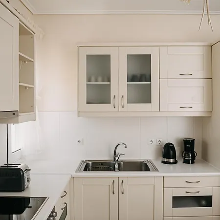 Nereides Luxury Kato Almiri