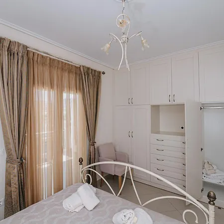 Nereides Luxury Villa