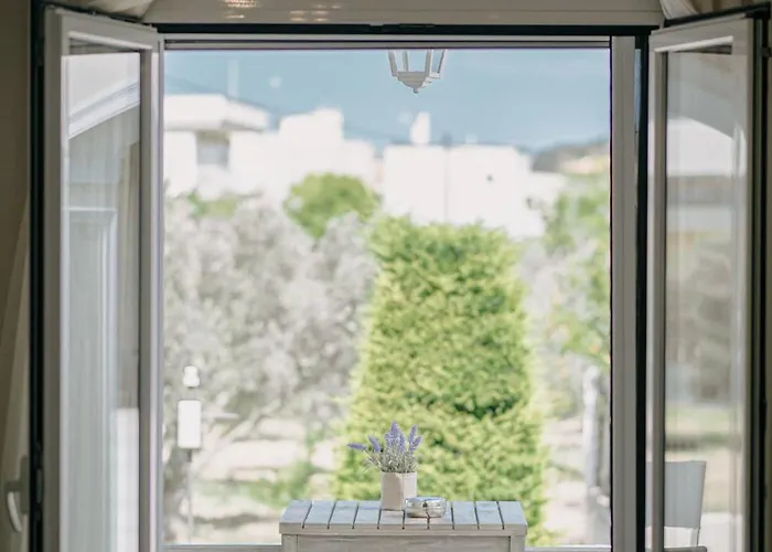 Nereides Luxury Kato Almiri