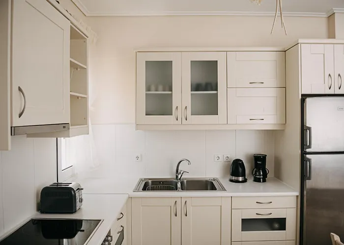 Nereides Luxury Kato Almiri