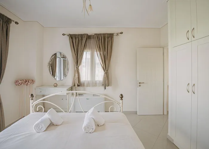 Nereides Luxury * Kato Almiri