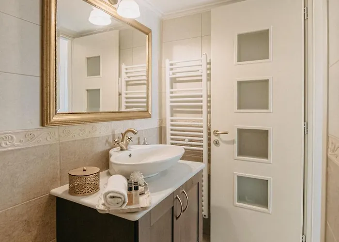 Nereides Luxury Villa *